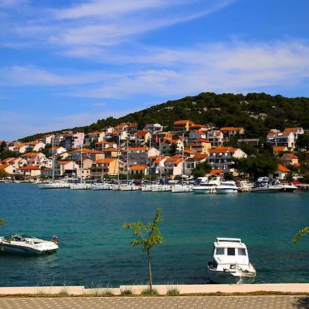Seaside Apartment Tisno Exterior foto
